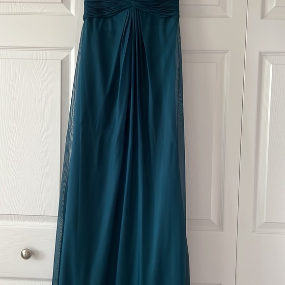 JS Boutique gown - Picture 3 of 12